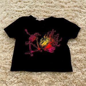 Women’s graphic black crop top shirt